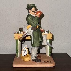 Norman Rockwell Danbury Mint Porcelain Figurine Bookworm Series II Hand Crafted